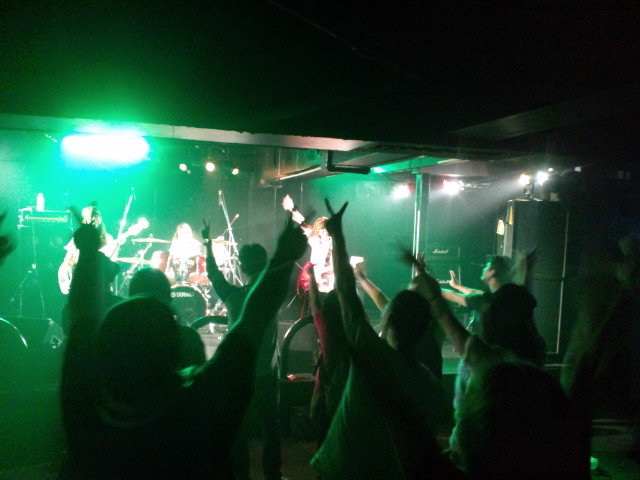 live.jpg